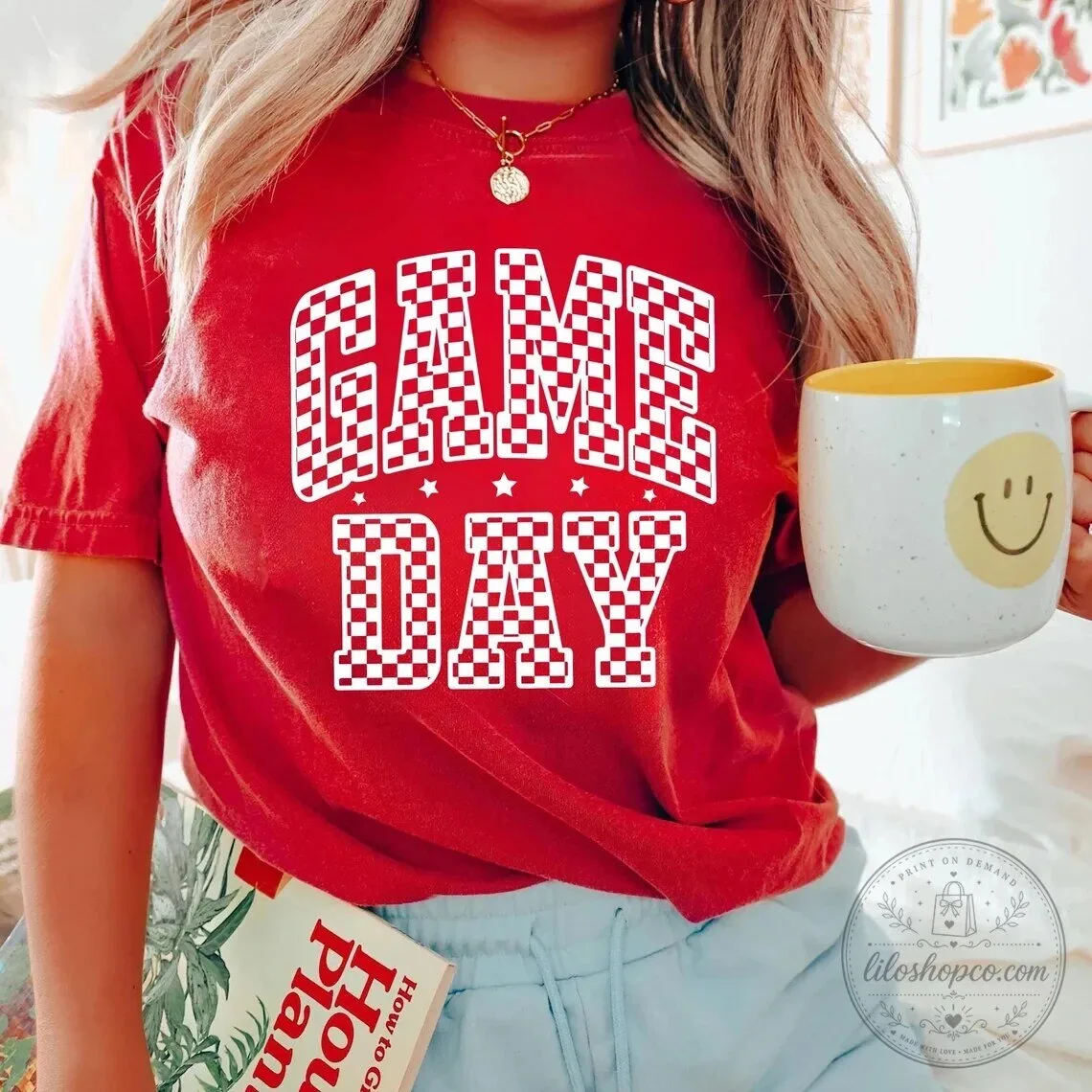 Red Checkered Game Day Football Fan T-Shirt